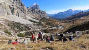 C.A.I. Francesco Terribile - Dolomiti: Un territorio testimone di guerra e devastazione ambientale, monito di pace tra uomo e uomo e tra uomo e natura