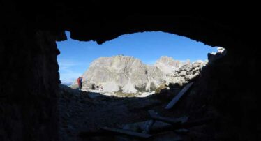 C.A.I. Francesco Terribile - Dolomiti: Un territorio testimone di guerra e devastazione ambientale, monito di pace tra uomo e uomo e tra uomo e natura