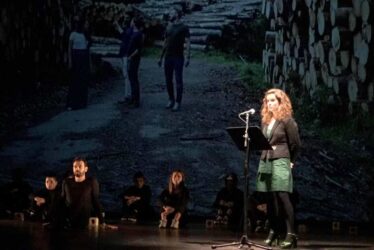 Fondazione Atlantide Teatro Stabile di Verona - Mi tengo a quest'albero mutilato