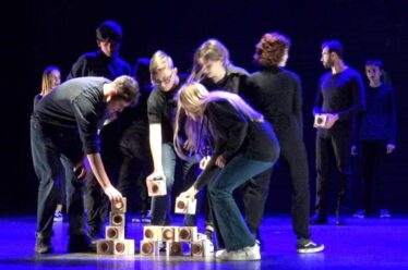 Fondazione Atlantide Teatro Stabile di Verona - Mi tengo a quest'albero mutilato