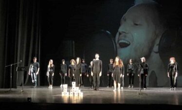 Fondazione Atlantide Teatro Stabile di Verona - Mi tengo a quest'albero mutilato