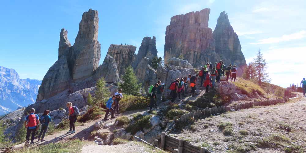 Dolomiti: Un territorio testimone di guerra e devastazione ambientale, monito di pace tra uomo e uomo e tra uomo e natura